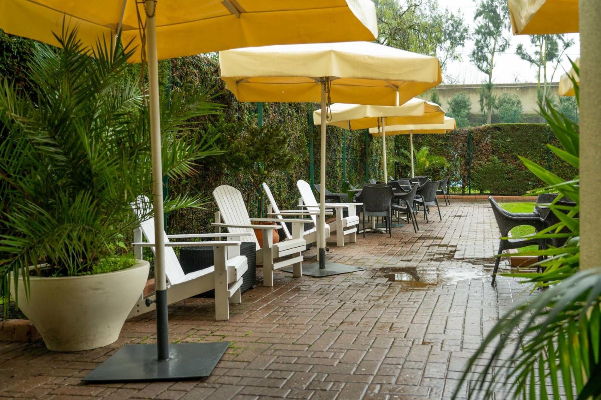 Apart T3 Com Piscina Tenis Ginasio E Parq Infant Lisboa Eksteriør bilde